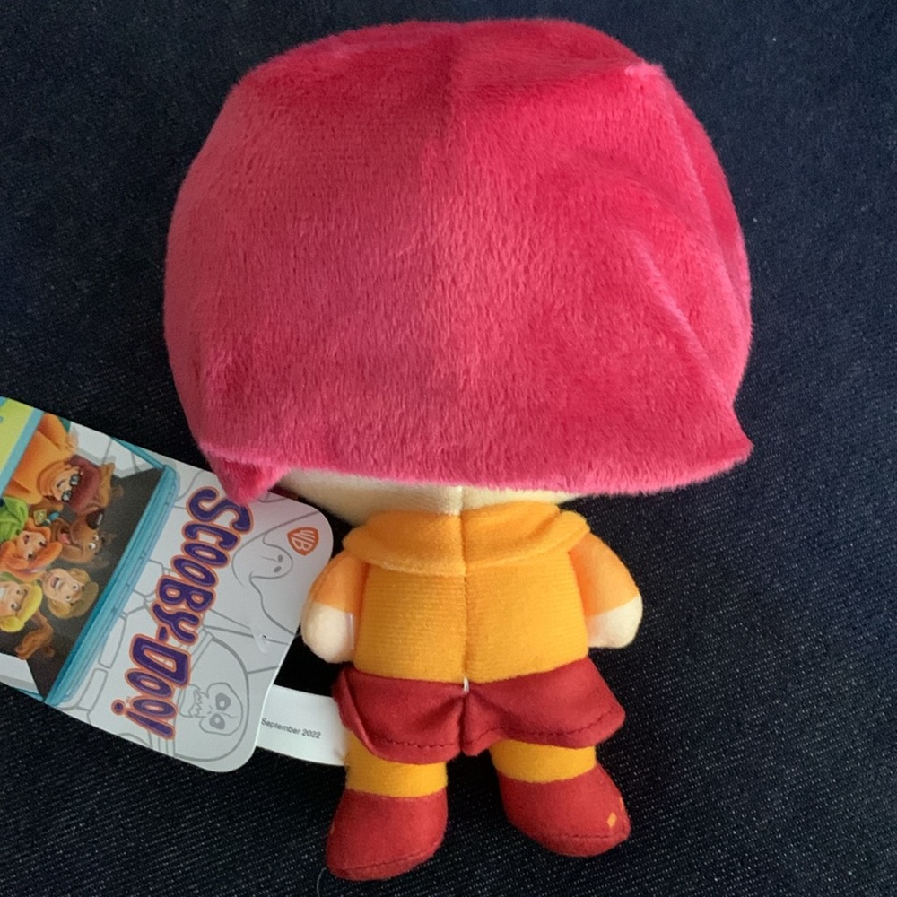 🕵️‍♀️💖 Mystery Solved: You Need This Velma Plush in Your Life! 🧡💗 - Picture 7 of 10